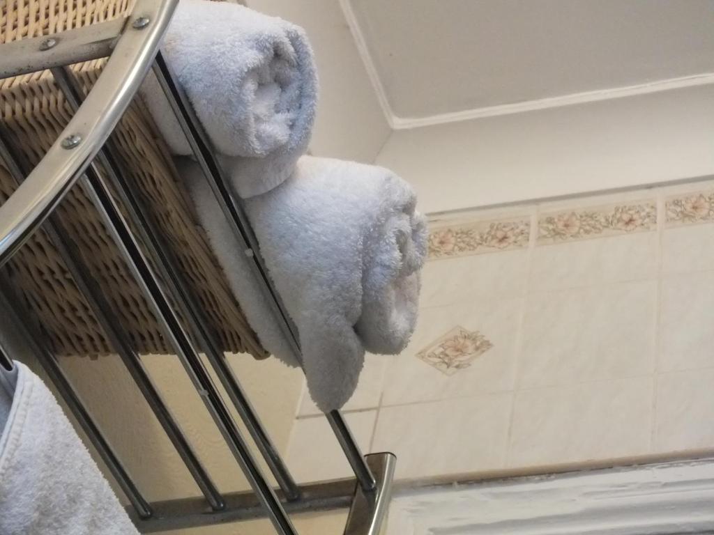 레오나르도스 게스트하우스 스완지 객실 사진